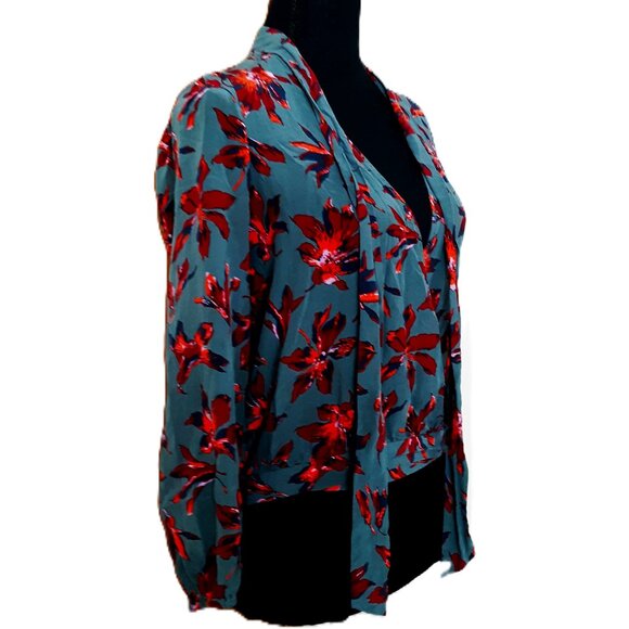 Madewell Silk Wrap Long Sleeve Blouse in Winter Floral Orchid - Picture 3 of 11